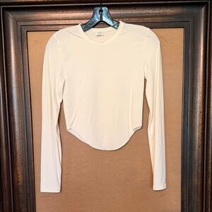 Aritzia Wilfred white Potion long sleeve soft brushed second skin